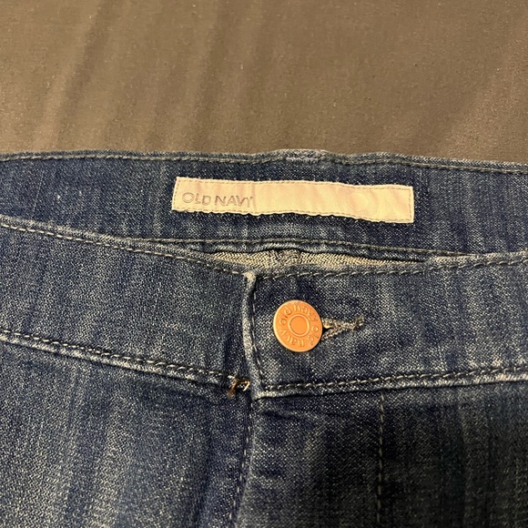 Old Navy high rise jeans - Picture 2 of 4